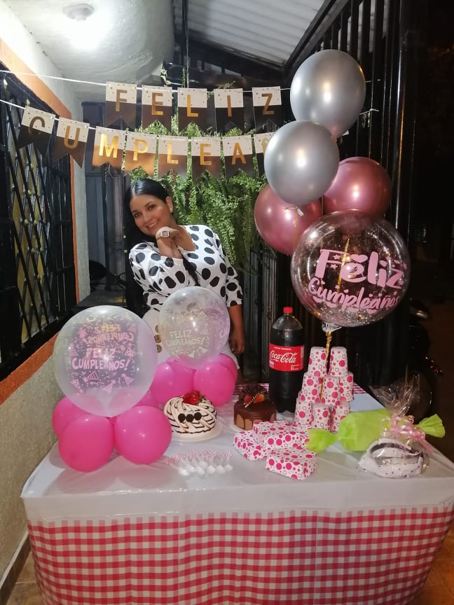 La cumpleañera Lorenita Parra. La cumpleañera Lorenita Parra.